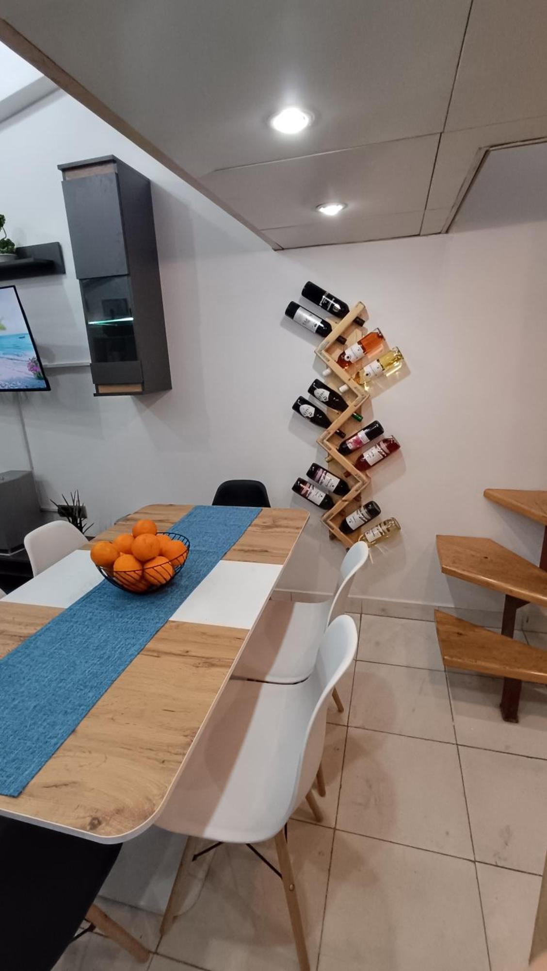 Nitro Inn - Premium Apartments - Wine Tasting - Souvenir - Art Gallery - Private Guided Tours - Relaxing - Romantic 스코페 외부 사진
