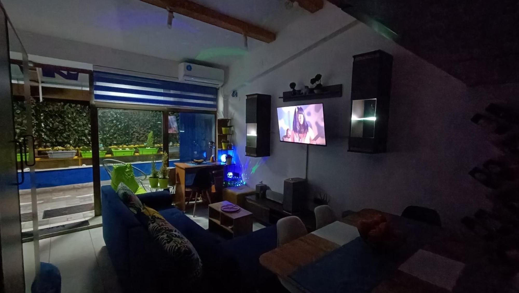 Nitro Inn - Premium Apartments - Wine Tasting - Souvenir - Art Gallery - Private Guided Tours - Relaxing - Romantic 스코페 외부 사진