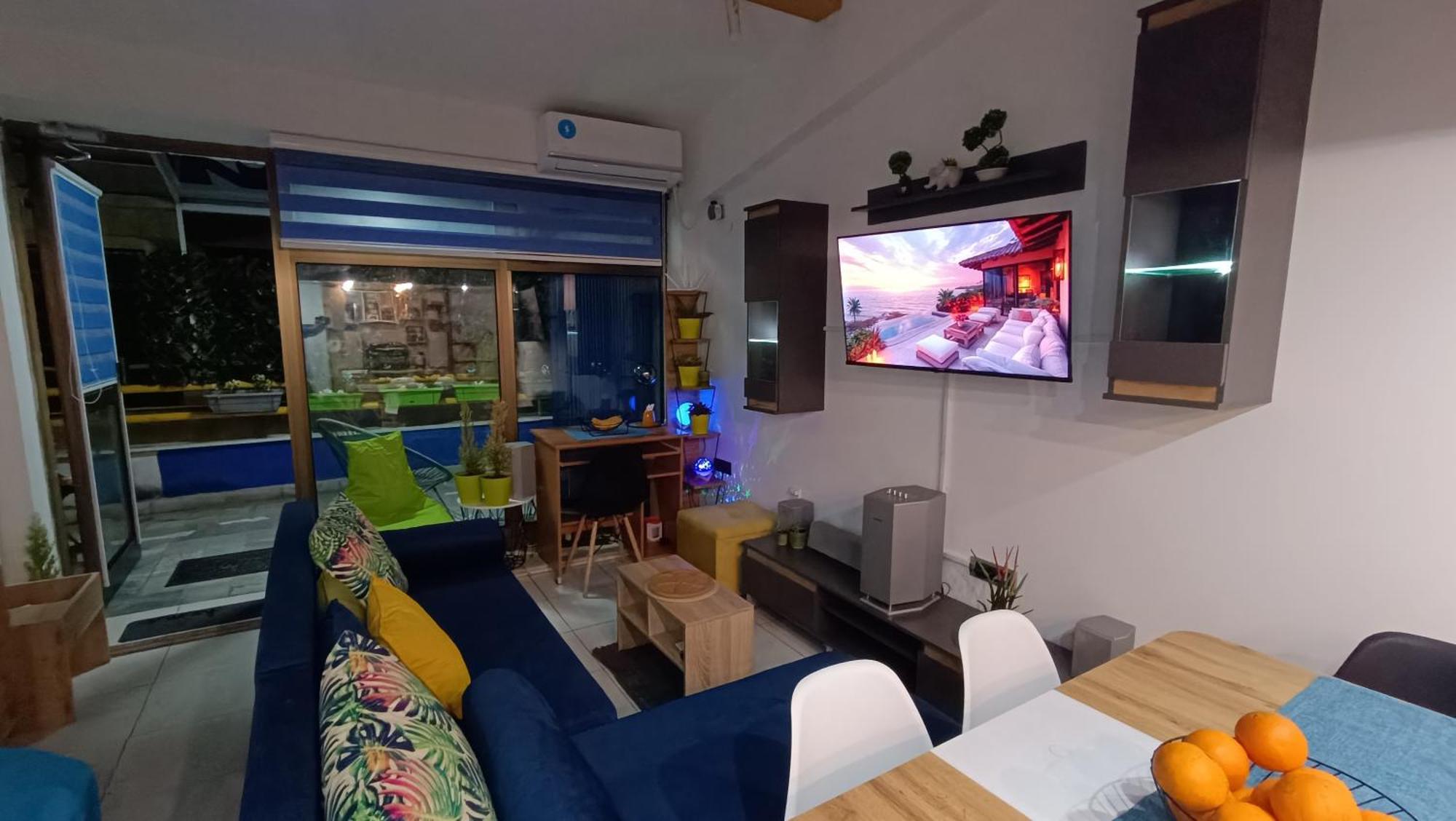 Nitro Inn - Premium Apartments - Wine Tasting - Souvenir - Art Gallery - Private Guided Tours - Relaxing - Romantic 스코페 외부 사진